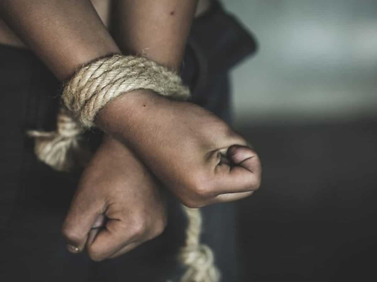 Woman kidnapped after son fails to return to work in Maha