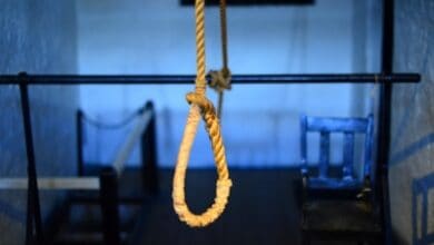 Maid found hanging in employer's Dwarka flat, kin cry foul