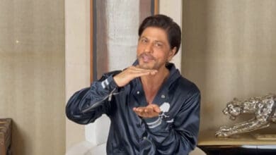Watch: SRK's New Year message is winning hearts on internet