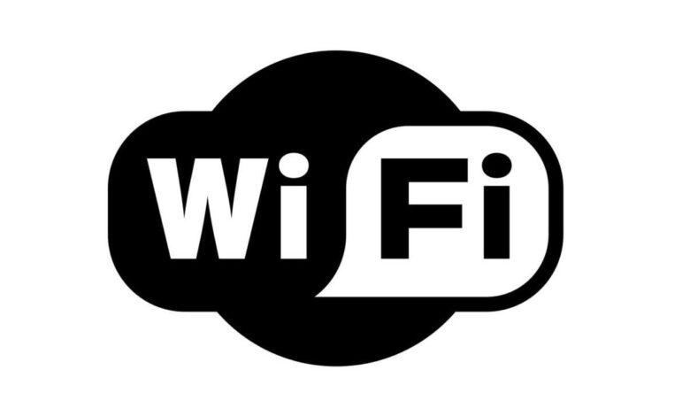 Elon Musk's Starlink plans to put faster Wi-Fi on commercial airplanes