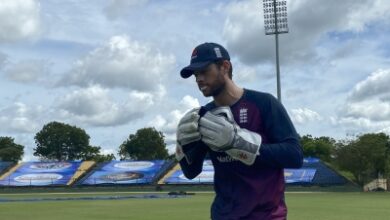 Birthday boy Ben Foakes's wicket-keeping gets high praise