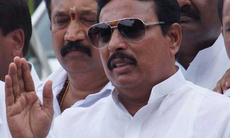 Hyderabad: Cleric lashes out at Khairtabad MLA during Friday sermon