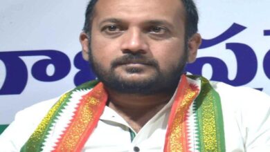 TRS govt burdening poor, middle-class with the hike in RTC, power tariff: Congress