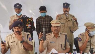 KPHB police bust gang posing as cops