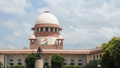 SC stays quashing of FIR against T'gana minister