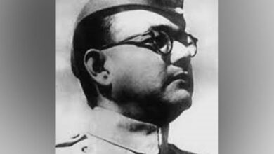 RSS plans to celebrate Netaji's birthday is to "partially exploit" his legacy : Daughter