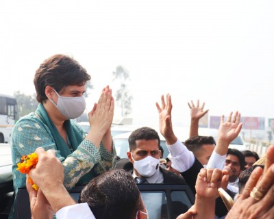 UP: Priyanka to boost Congress through 'Kisan Panchayat'