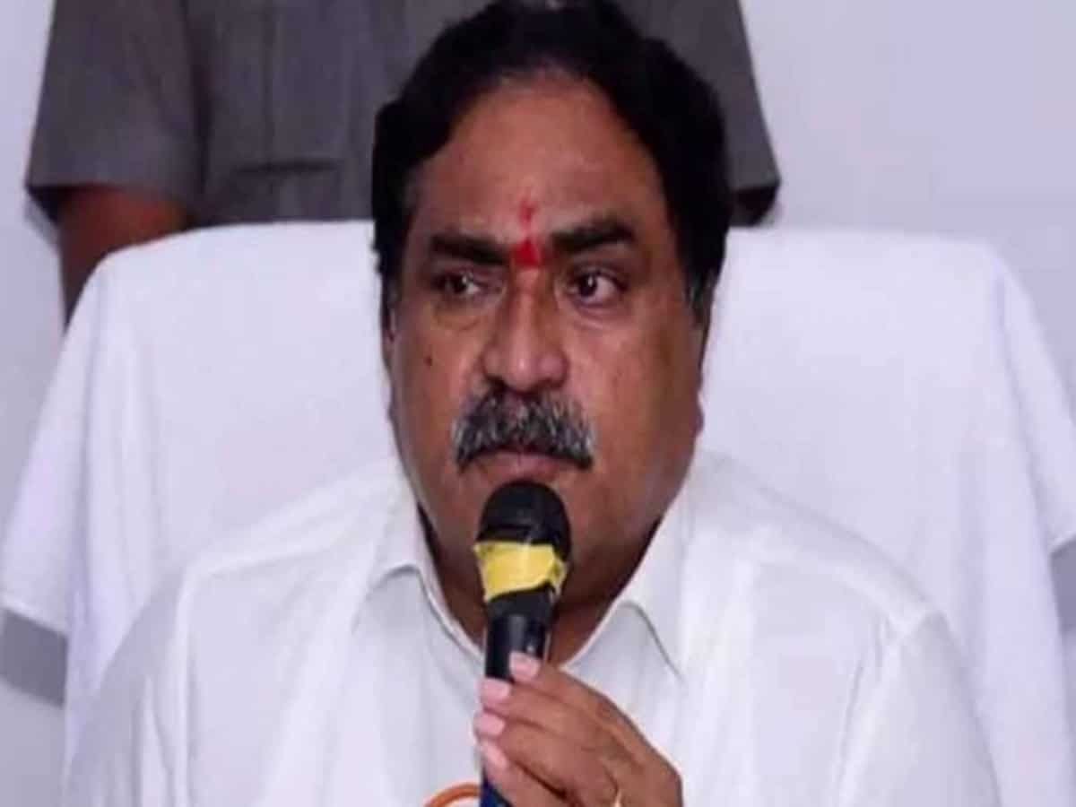 Telangana minister makes sexist comment at female officer; clarifies later