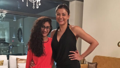 Sushmita Sen's daughter Renee reply to fan asking about her 'real mom's is winning hearts!