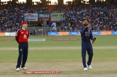 2nd T20I: India win toss, choose to bowl