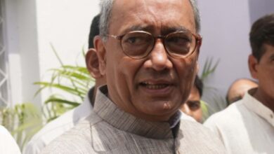 Is Digvijaya Singh inching closer to AICC setup?