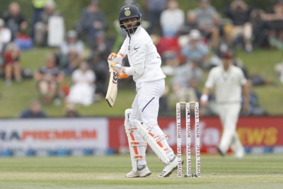 Jadeja now wondering what happened to his thumb: Gavaskar