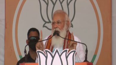 Modi compares global Whatsapp, Instagram outage to development in poll-bound Bengal