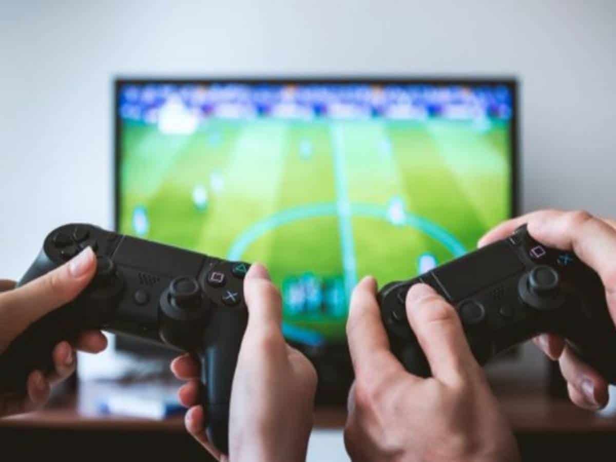10 minutes of video gaming everyday may enhance esport skills: Study
