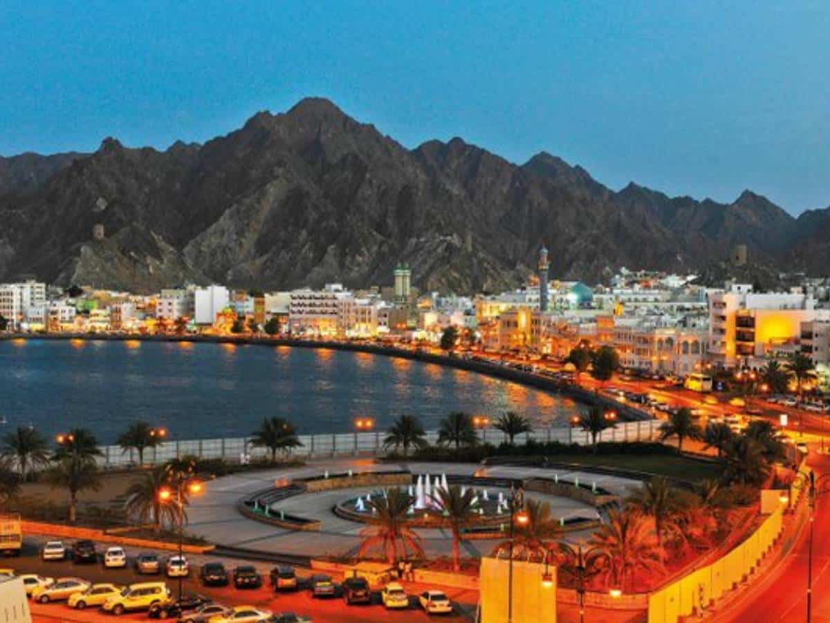 Oman announces night curfew as single-day COVID-19 cases soar to 733
