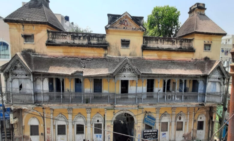 Work begins to restore Hyderabad's Sardar Mahal