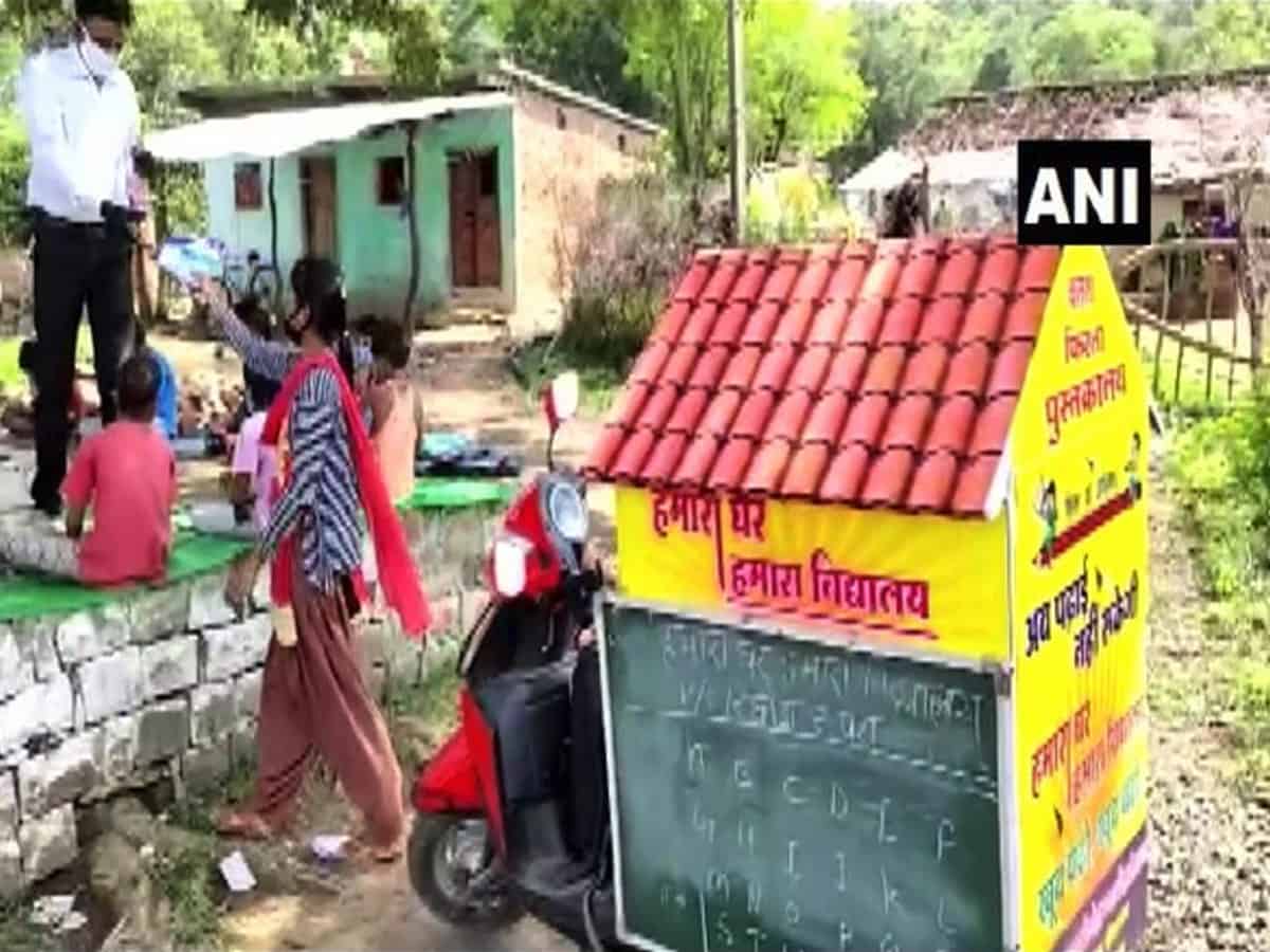 Teacher runs mobile school on scooty for rural children in MP's Sagar