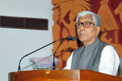 There's total anarchy in Tripura now, says Manik Sarkar