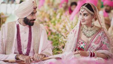 Cricketer Jasprit Bumrah marries sport anchor Sanjana Ganesa in Goa, see pics
