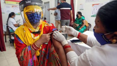 Amid massive surge in COVID-19 cases, several states complain about vaccine shortage