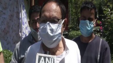 Muslim community comes forward to perform last rites of pandit woman in Srinagar
