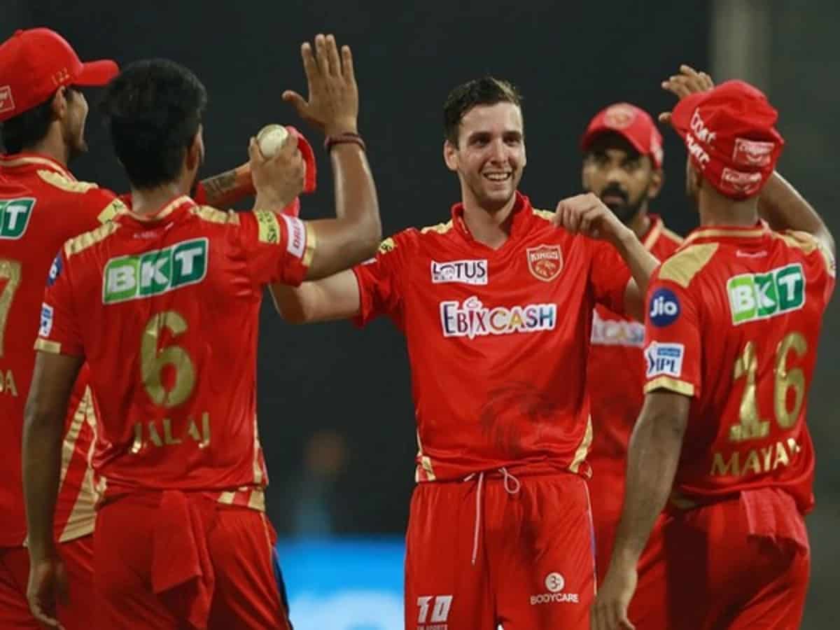 IPL: Changing the ball would be fair to the team bowling second, says KL Rahul