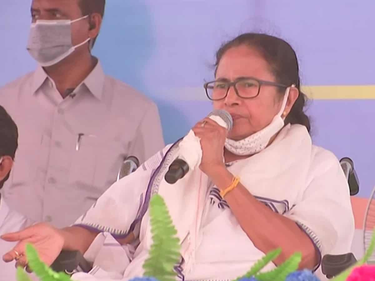 Central forces assaulting people, asking them to vote for BJP: Mamata