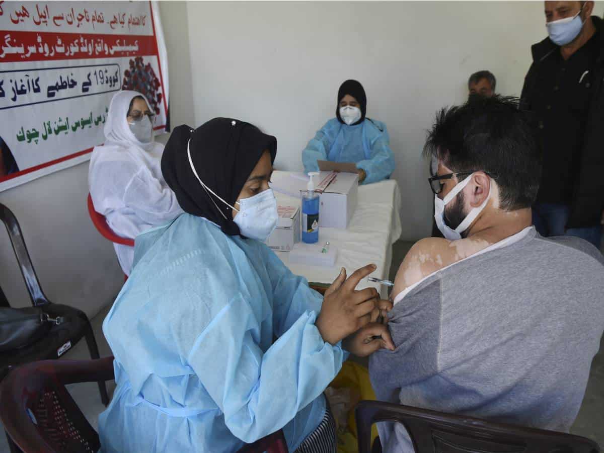 Registration on CoWIN must for those between 18 and 45 years to get vaccine shot