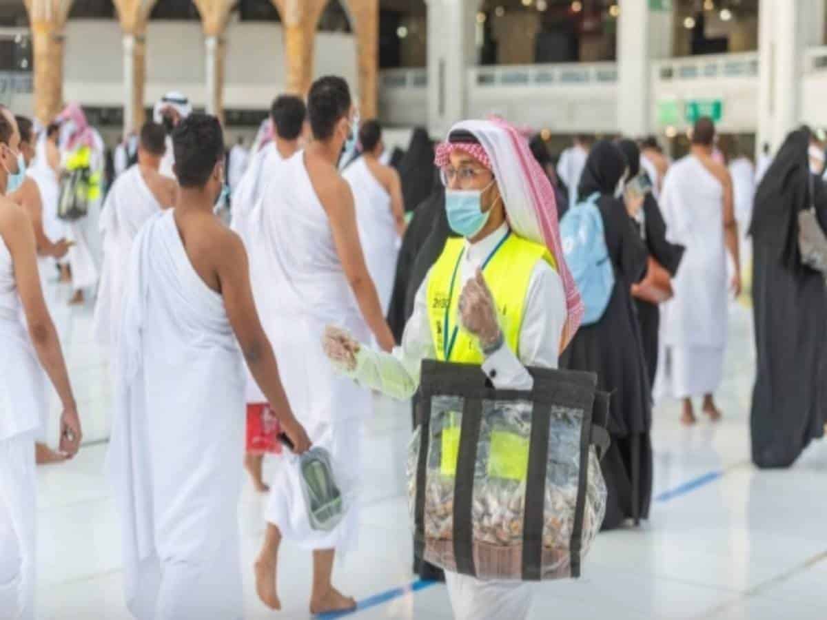 Saudi Arabia: Foreign pilgrims need to follow procedures to perform Umrah 