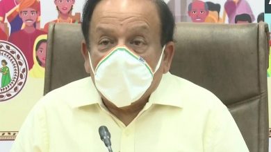 Vardhan slams Manmohan Singh, says Cong-ruled states busy raising doubts about vaccines