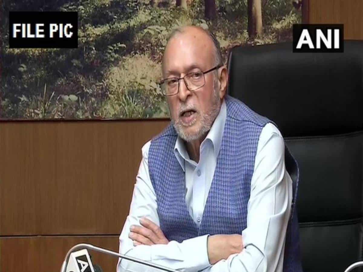 Delhi LG urges migrant workers not to leave city due to lockdown
