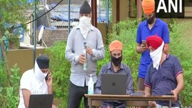 Sikh youth organisations launch call centre for free oxygen cylinders in Mumbai