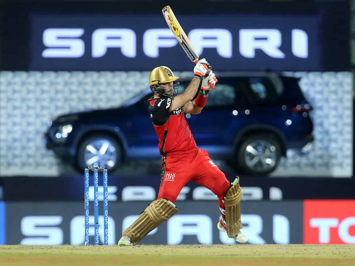 RCB score 149/8 as Maxwell hits 59