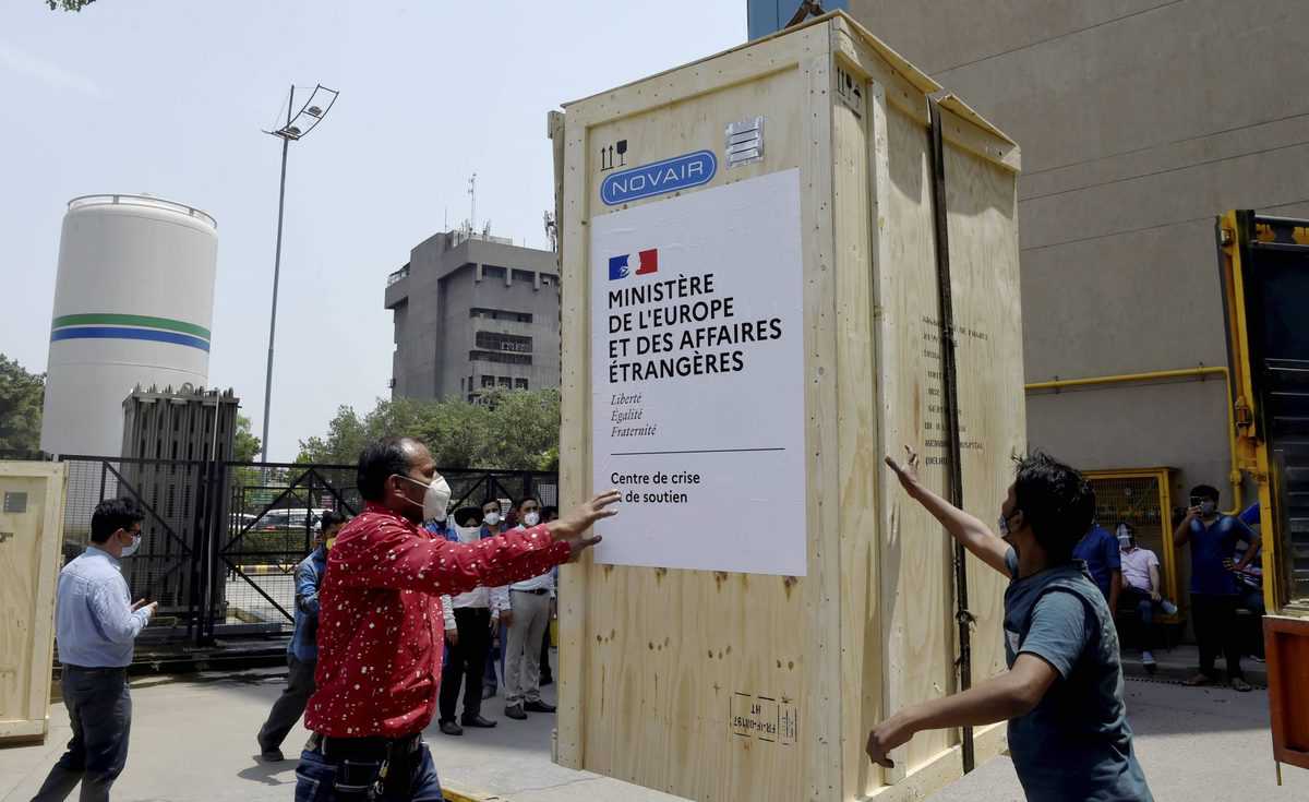 COVID-19: France delivers 28 tonnes of medical supplies to India
