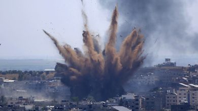 Israeli strikes hit southern Damascus