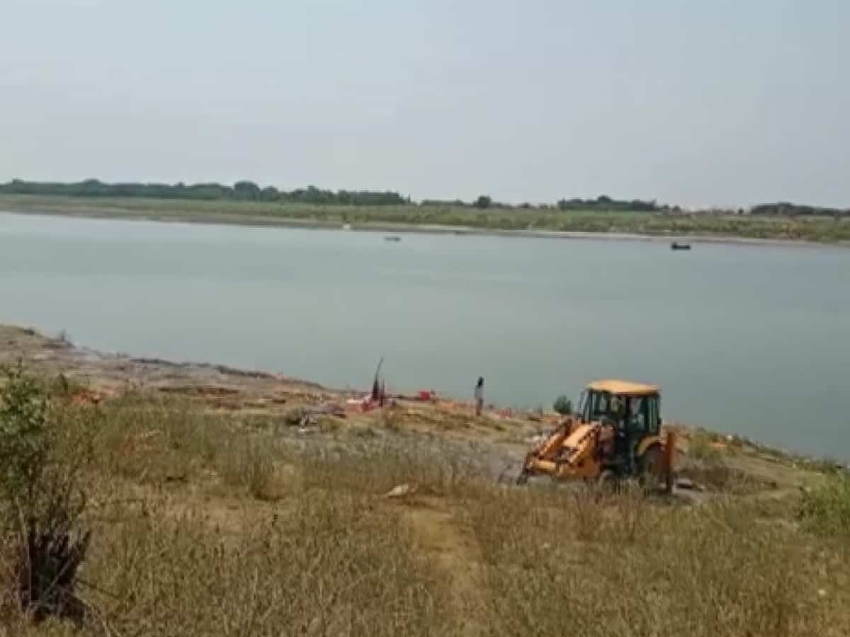 Buxar: Around a dozen of corpses was spotted in the Ganga in Bihar's Buxar on Monday.