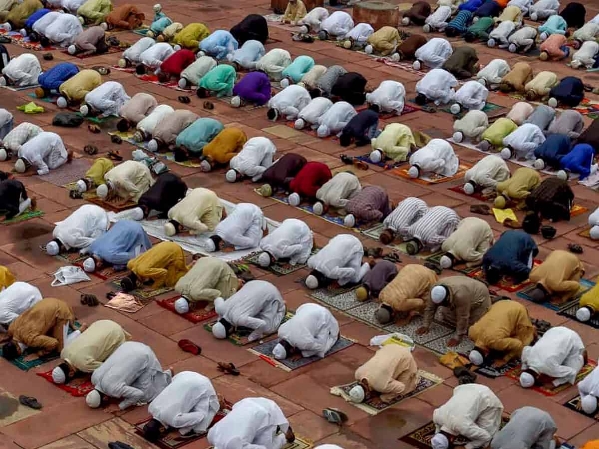 Sobriety marks pandemic-hit Eid