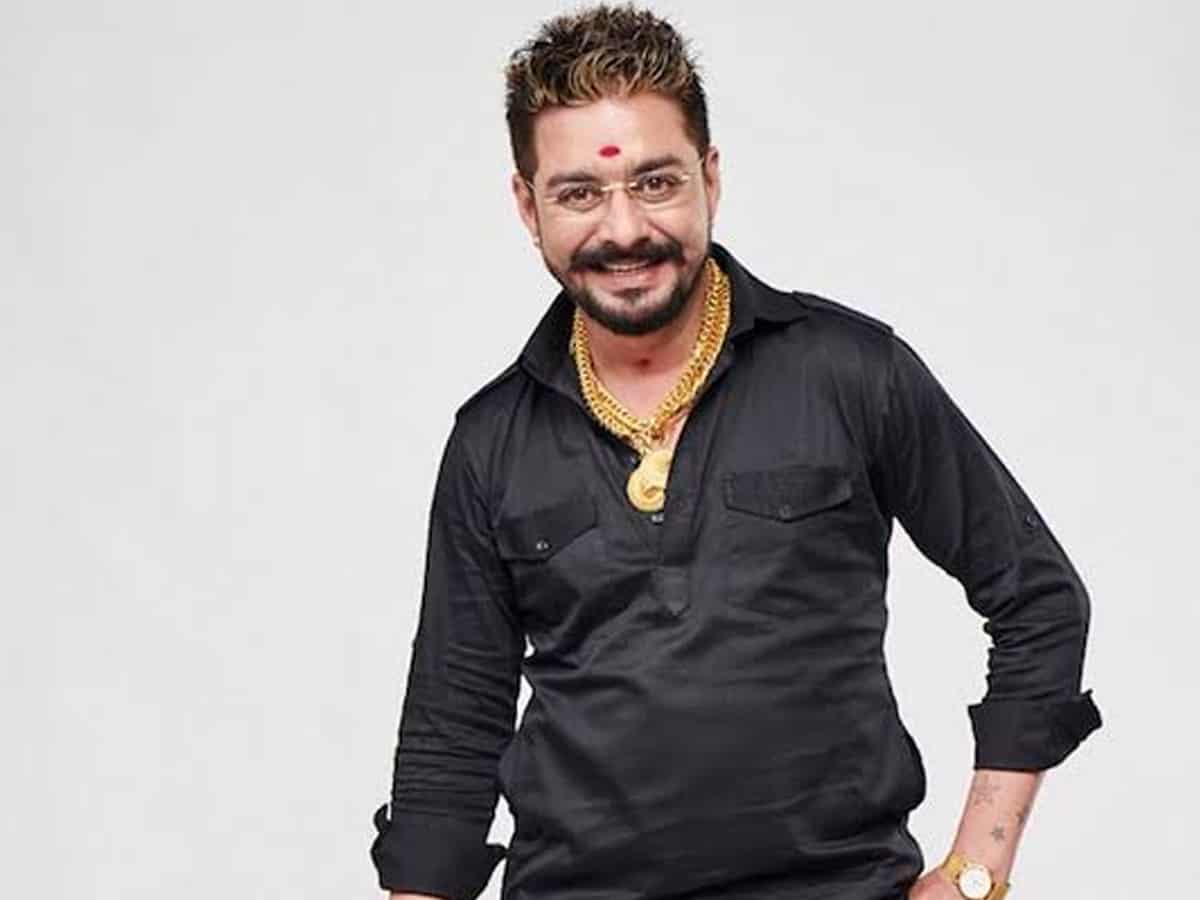 Vikas Fhatak alias 'Hindustani Bhau' uses ambulance to stage protest amid curfew, arrested