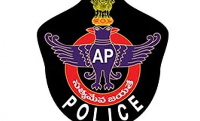Andhra police foil octogenarian Kapu leader's hunger strike