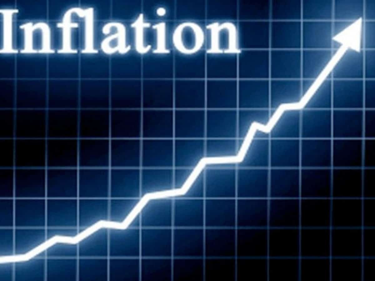 Economy gathering momentum in Q2, inflation remains concern: RBI