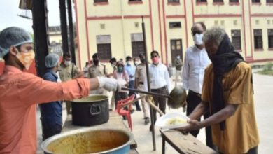 Community kitchens feed the needy during lockdown in Bihar