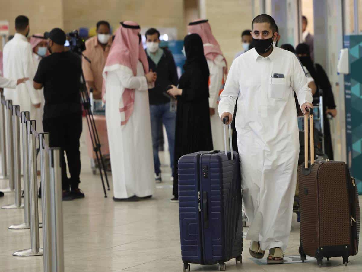 Saudi Arabia: 18,680 traveled abroad within 36 hours after flights resumed 