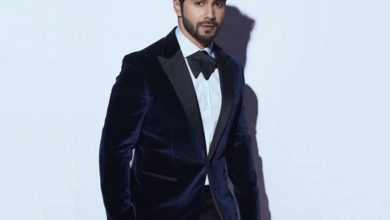 Varun Dhawan joins initiative to donate oxygen concentrators