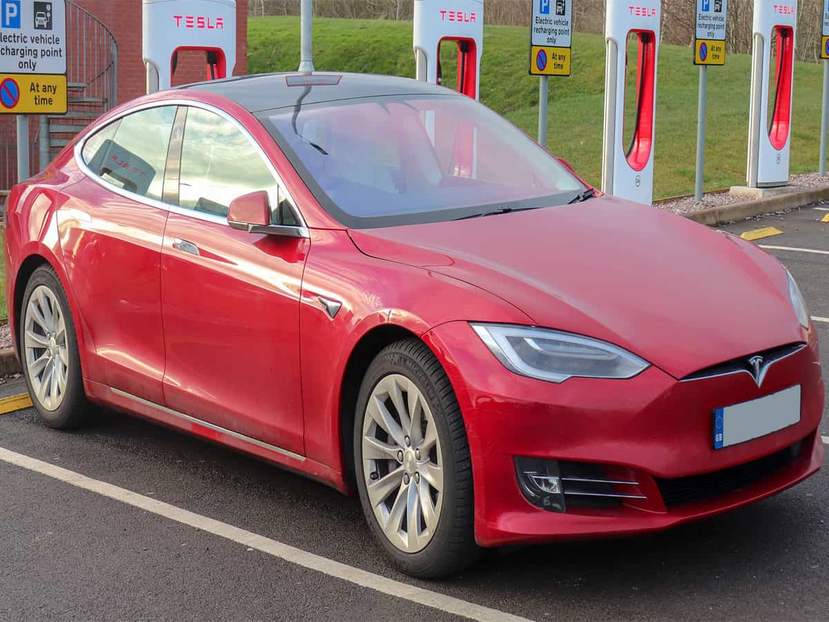 Tesla delays first Model S Plaid deliveries: Report