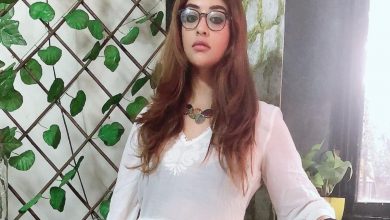 Payal Ghosh learns Urdu for her upcoming movie 'Red'