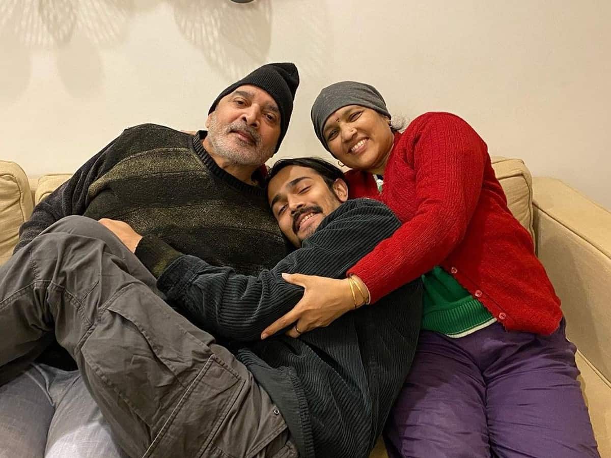 YouTuber Bhuvan Bam loses parents to Covid