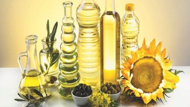 Govt slashes tariff value for edible oil import; may lead to lower domestic prices
