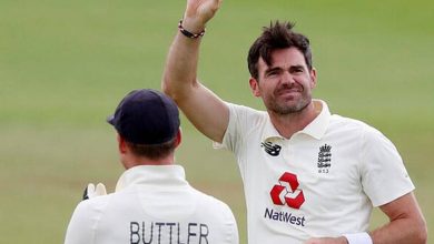 Anderson reaches 1,000 first-class wickets
