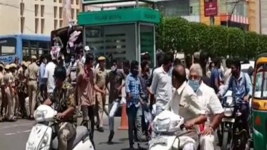 Andhra student unions protest against state govt's job calendar