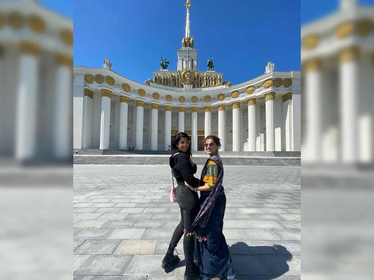 Taapsee Pannu channels her love for saree in Moscow